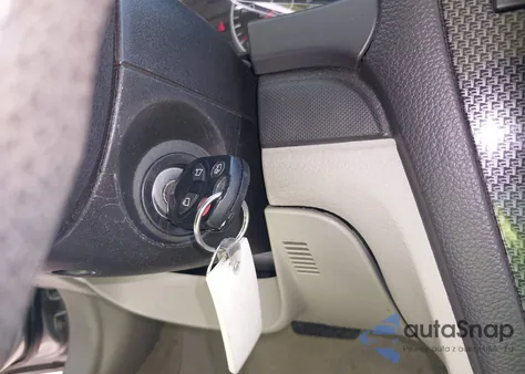 2009 Ford Fusion Se z USA, uszkodzony, nr VIN 3FAHP07Z29R156501